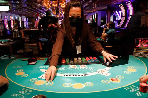las vegas gambling games|Table Games .